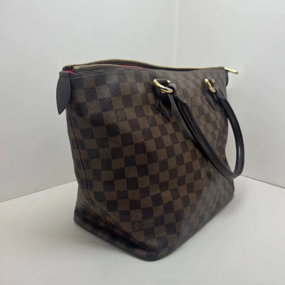 Louis Vuitton Women Pre-Loved Bag Very Good Condition